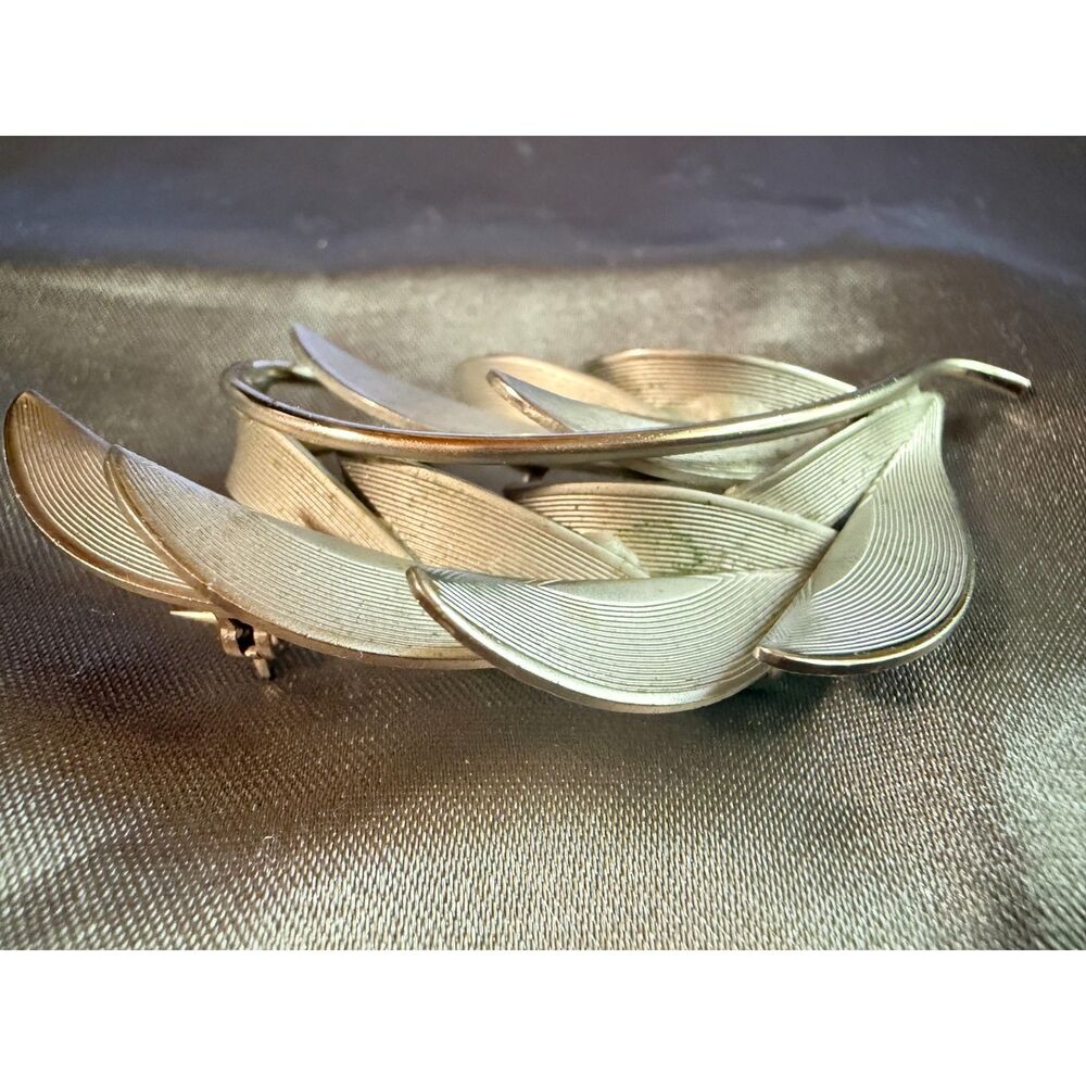 Vintage Mid Century Modern Silver Tone Leaf Spray Brooch Abstract Botanical Pin